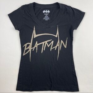 Batman Tshirt Girls Small 3/5 Black Vneck